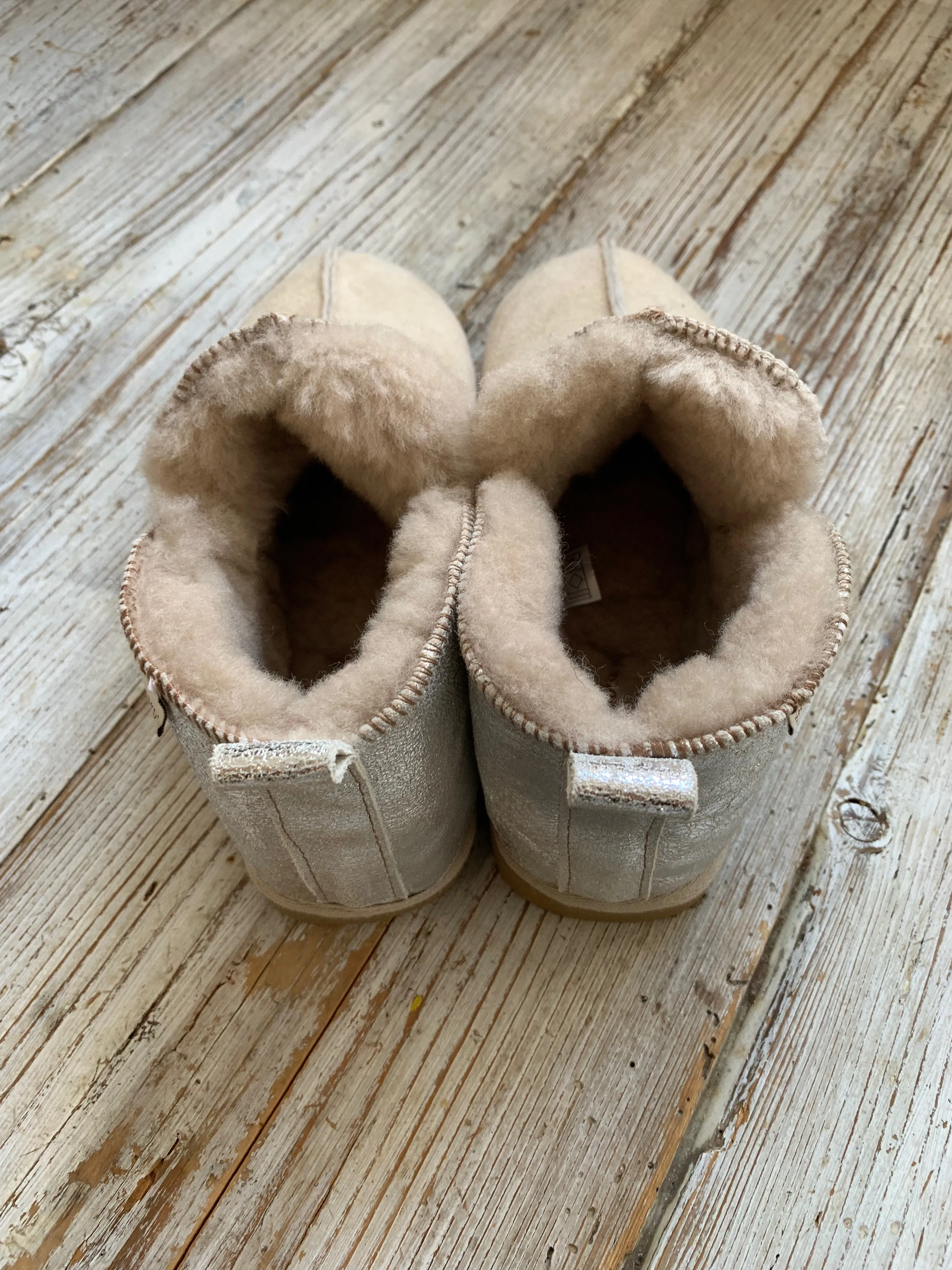 Annie Slipper