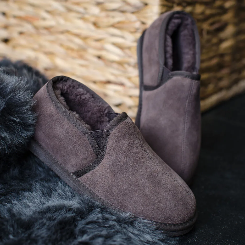 Deluxe Mens 'Sam' Sheepskin Slippers with Hard Sole - Chocolate