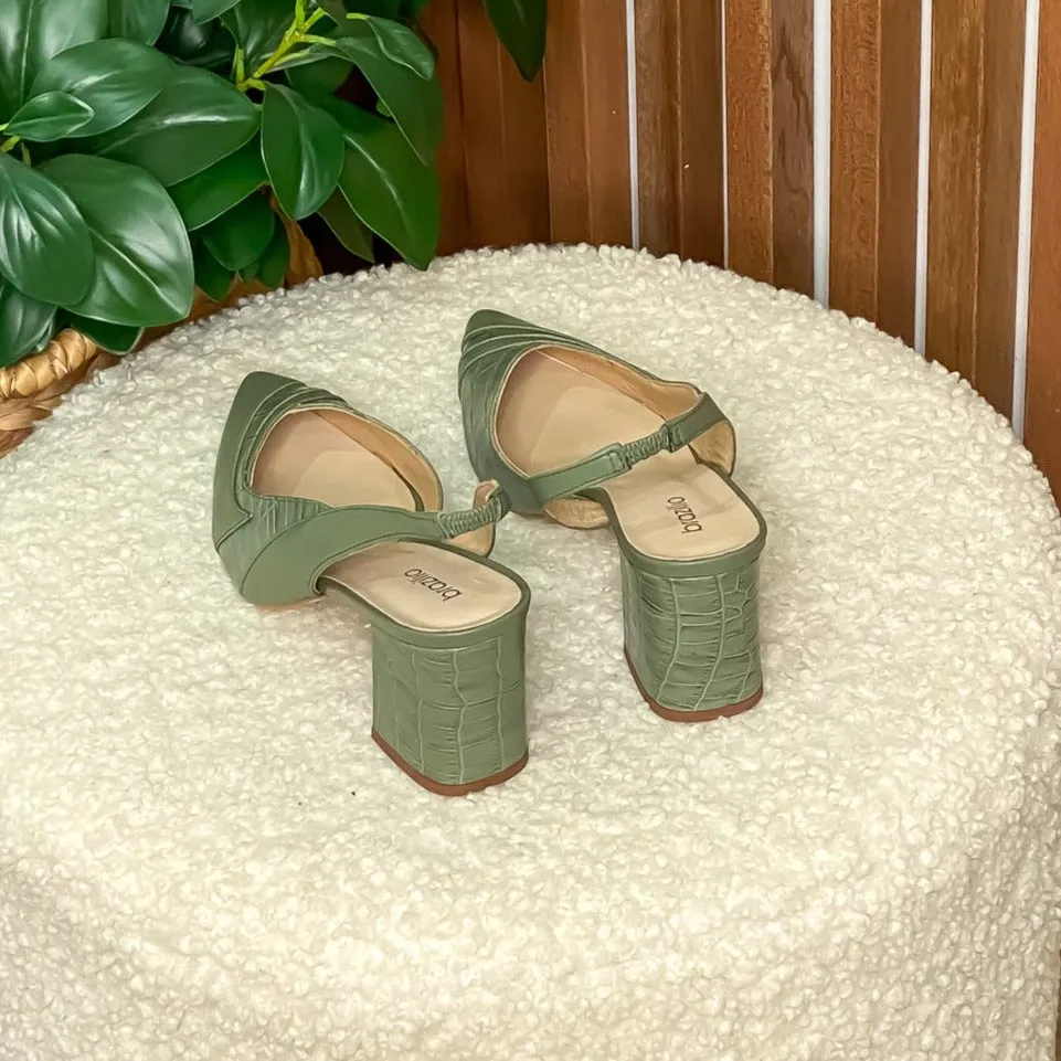 Easton Heel