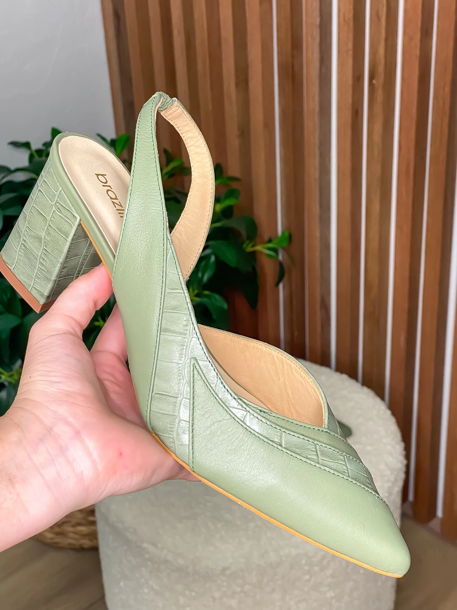 Easton Heel