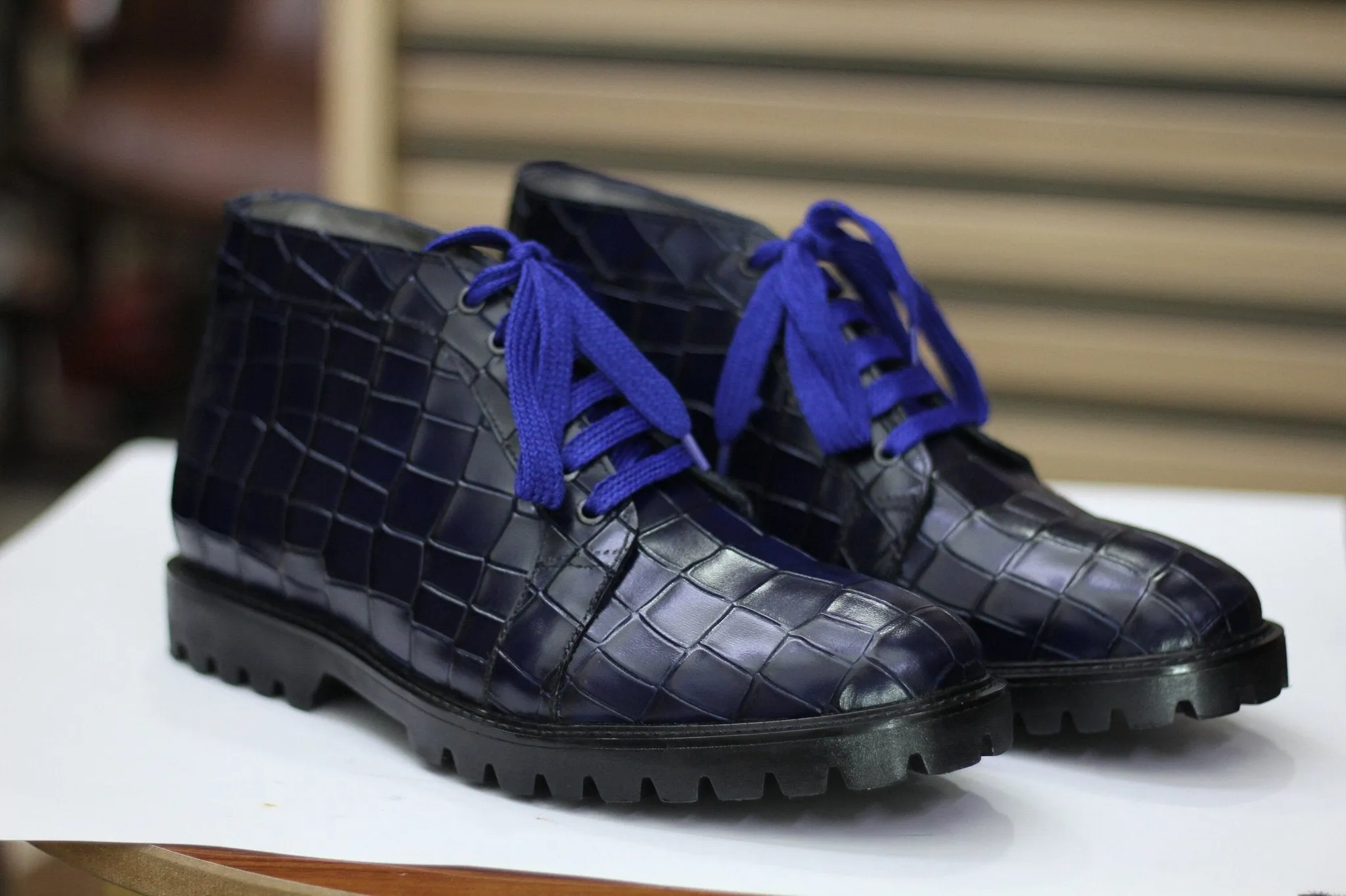 Handmade Alligator Textured Chukka Boots, Leather Blue Boots For Men's