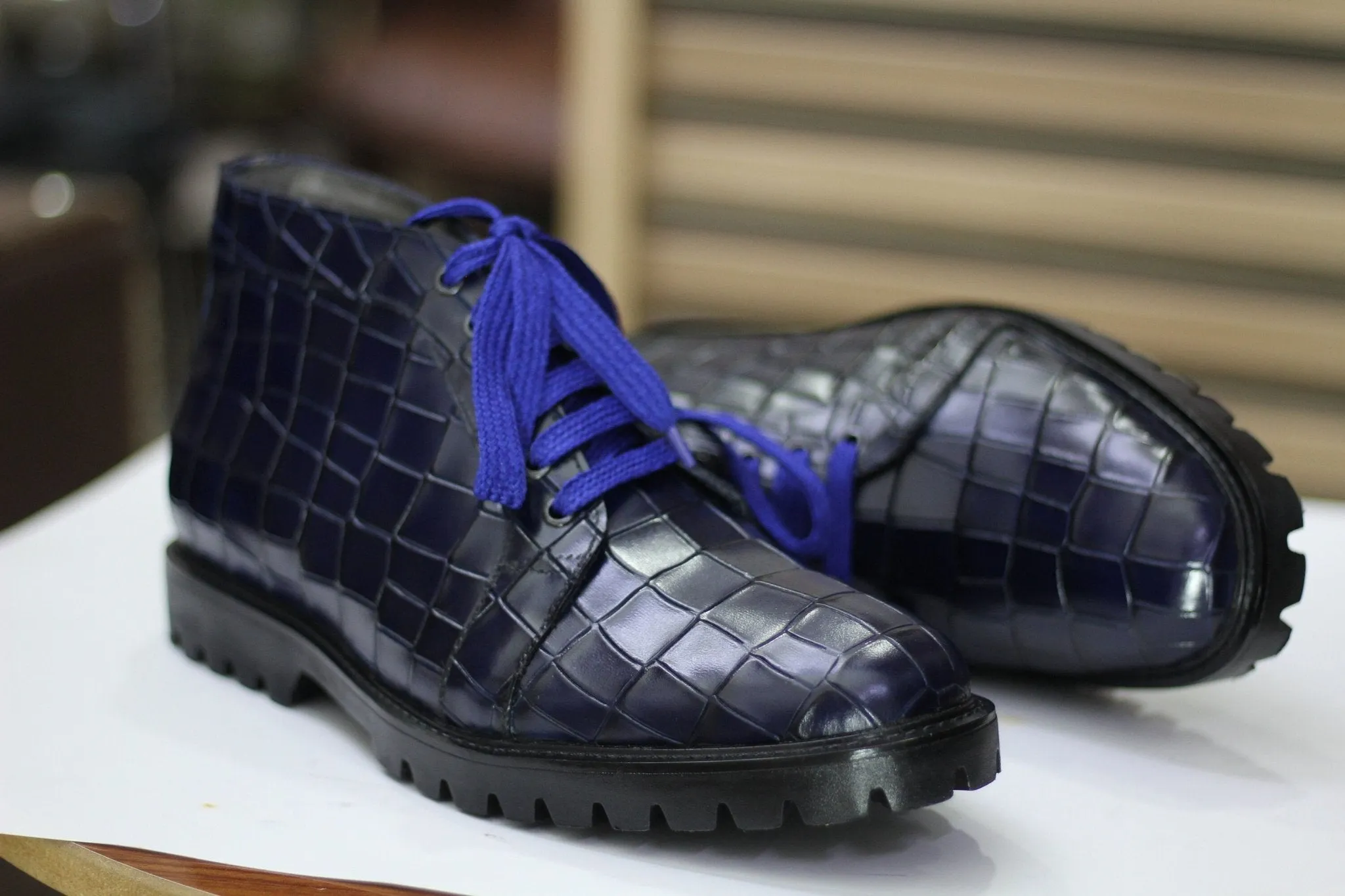 Handmade Alligator Textured Chukka Boots, Leather Blue Boots For Men's