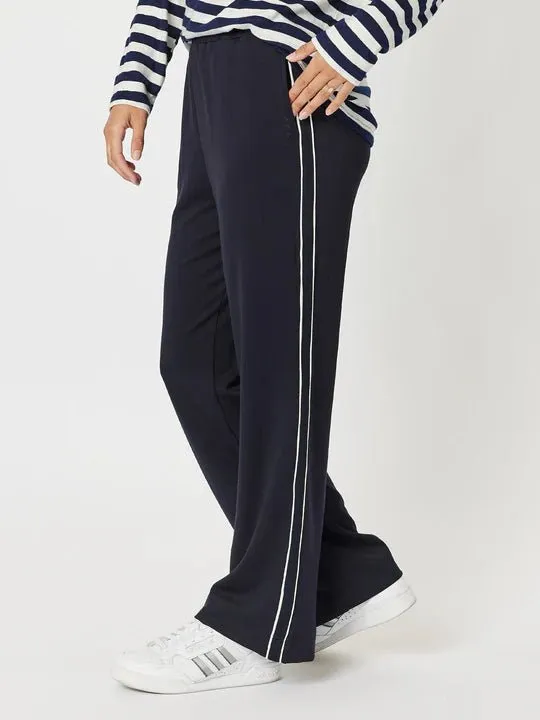 URBAN TRACKPANT NAVY